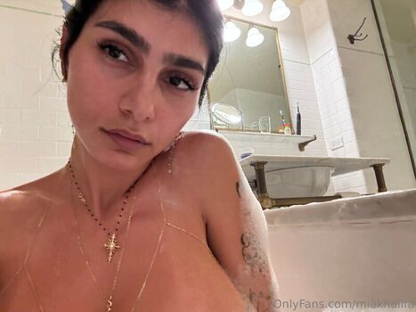 🔥 Mia khalifa  page leaked private photo uncensored full
