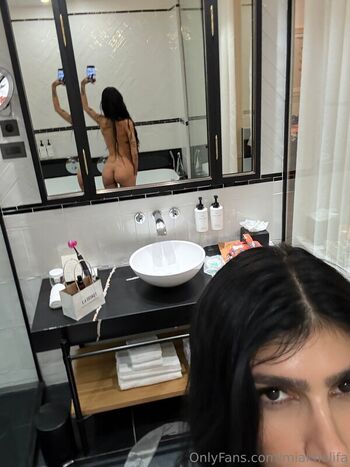 🔥 Mia khalifa  page leaked private photo uncensored full