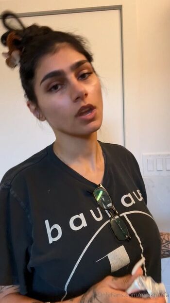 🔥 Mia khalifa leaked private photo uncensored full