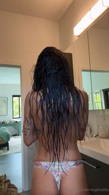 🔥 Mia khalifa leaked private photo uncensored full