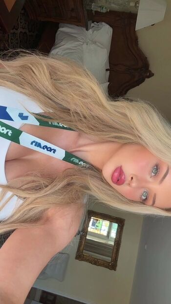 🔥 Mikayladvip  page leaked private photo uncensored full