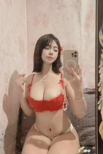 🔥 Milkyyohmilca page leaked private photo uncensored full