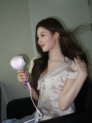 🔥 Minatozaki sana page leaked private photo uncensored full