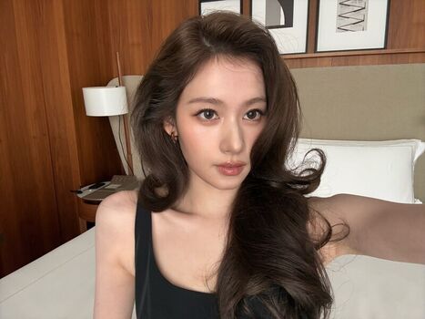 🔥 Minatozaki sana leaked private photo uncensored full