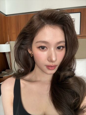 🔥 Minatozaki sana leaked private photo uncensored full