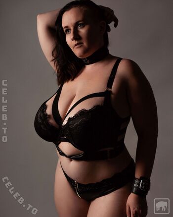 🔥 Ms curvylicous page leaked private photo uncensored full
