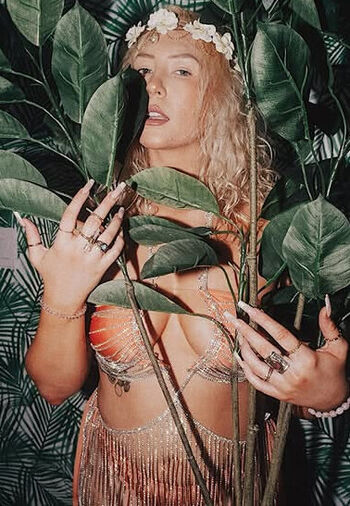 🔥 Nikkita lyons  page leaked private photo uncensored full