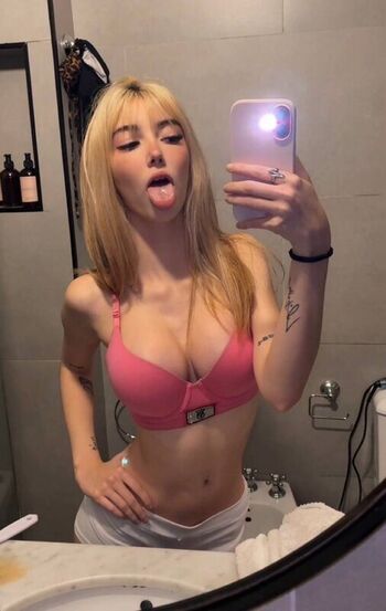 🔥 Novinhas peitudas leaked private photo uncensored full