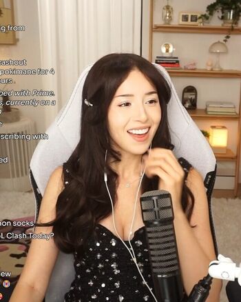 🔥 Pokimane  page leaked private photo uncensored full