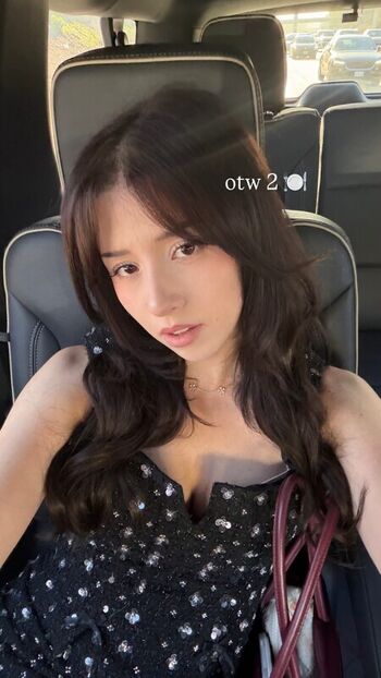 🔥 Pokimane  page leaked private photo uncensored full