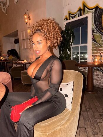 🔥 Qimmah russo  page leaked private photo uncensored full