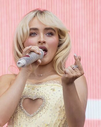 🔥 Sabrina carpenter  page leaked private photo uncensored full