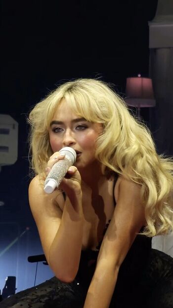 🔥 Sabrina carpenter  page leaked private photo uncensored full