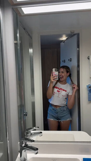 🔥 Sabsthesav leaked private photo uncensored full