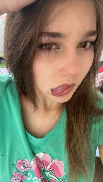 🔥 Sara dobrik page leaked private photo uncensored full