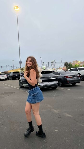 🔥 Sara dobrik leaked private photo uncensored full