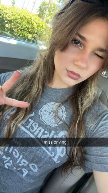 🔥 Sara dobrik leaked private photo uncensored full