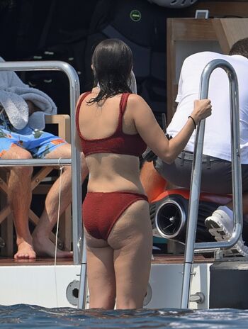 🔥 Selena gomez  page leaked private photo uncensored full