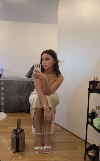🔥 Shakiravv page leaked private photo uncensored full