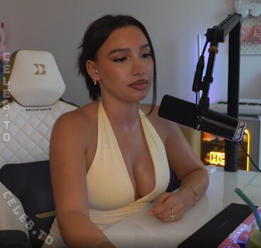 🔥 Shakiravv leaked private photo uncensored full