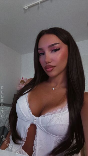 🔥 Shakiravv leaked private photo uncensored full