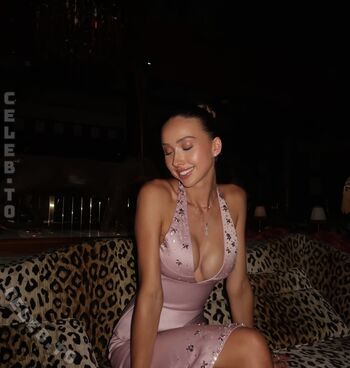 🔥 Shania geiss page leaked private photo uncensored full