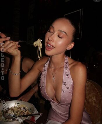🔥 Shania geiss page leaked private photo uncensored full