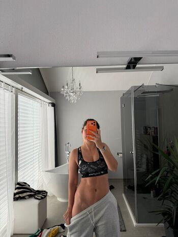 🔥 Speed skater page leaked private photo uncensored full