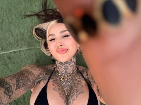 🔥 Split tongue bri leaked private photo uncensored full
