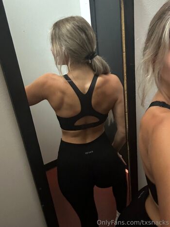 🔥 Txsnacks  page leaked private photo uncensored full