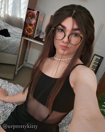 🔥 Urprettykitty leaked private photo uncensored full