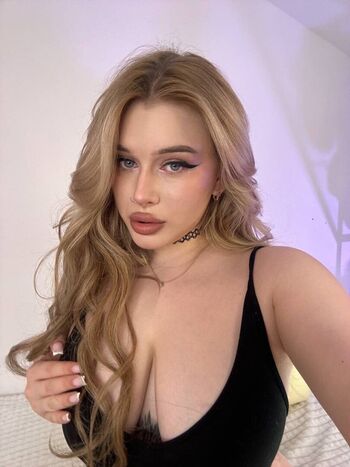 🔥 Wyandelii leaked private photo uncensored full